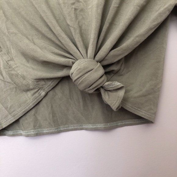 Women’s graphic tee - Picture 3 of 4